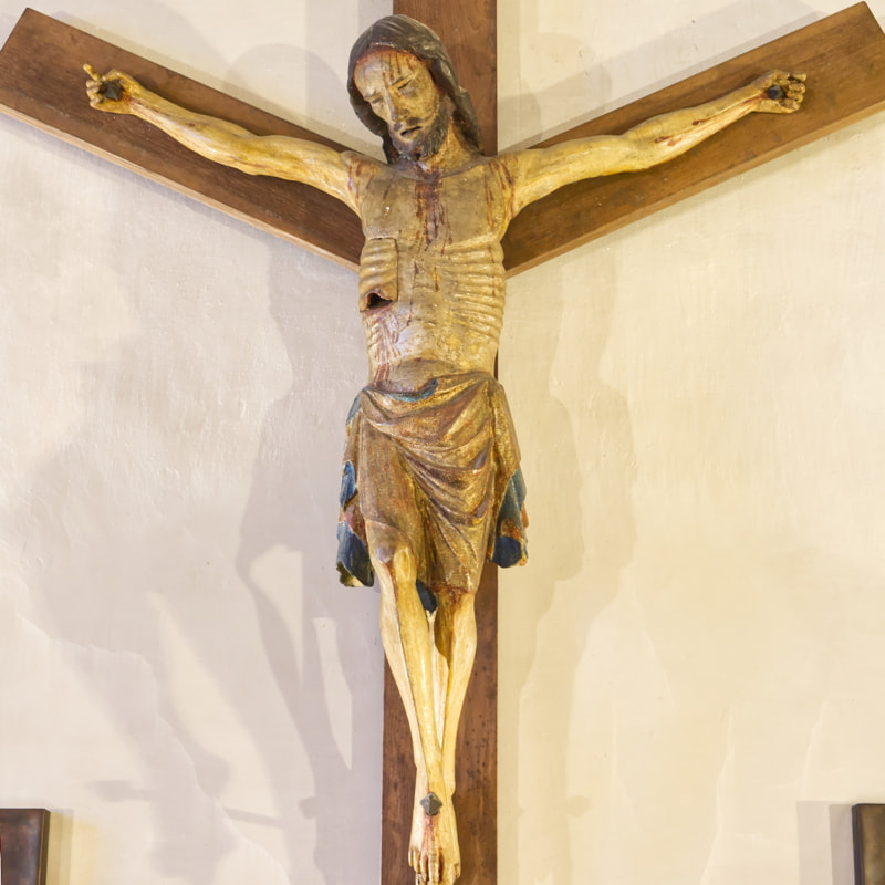 Kreuz in der Altmannikrypta / Bernhard Rameder